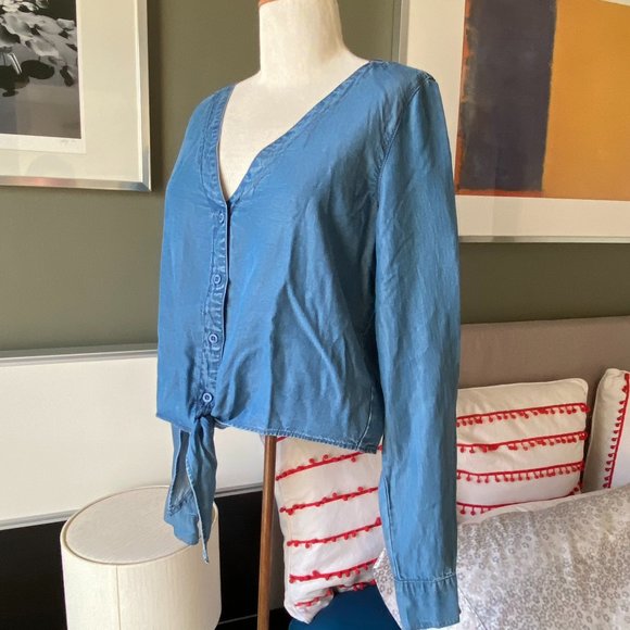 BB Dakota Denim Tie Front Long Sleeve Blouse Boho Chic MEDIUM   - D1084 - Picture 2 of 9
